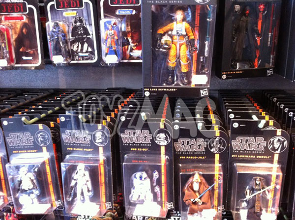 [Hasbro] Une figurine offerte!!!  Planète Star Wars